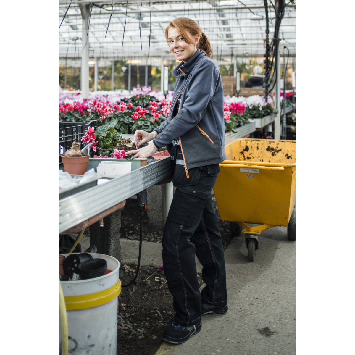 2201 Håndværkerbukser til kvinder